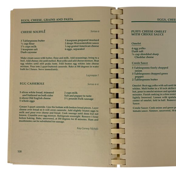 Beaumont Texas Junior League Lagniappe Cookbook First Edition 1982 Spiral Bound - Picture 6 of 11